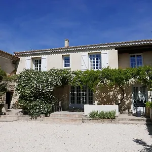 Le Domaine De Patris Pernes-les-Fontaines